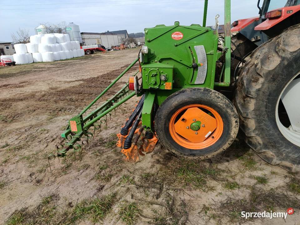 Siewnik zbożowy amazone d8 Jedwabne