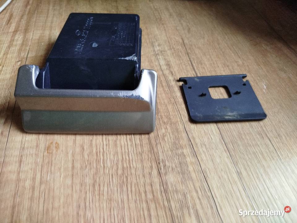 Kia Rio oryginalna popielniczka