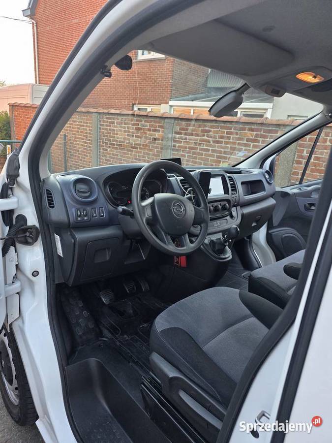 Opel Vivaro 2015r Belgia Olecko