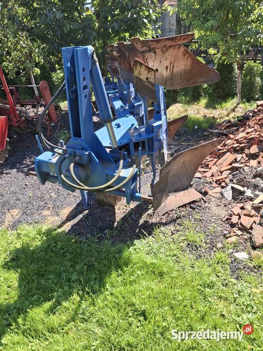 Pług obrotowy 4 skibowy