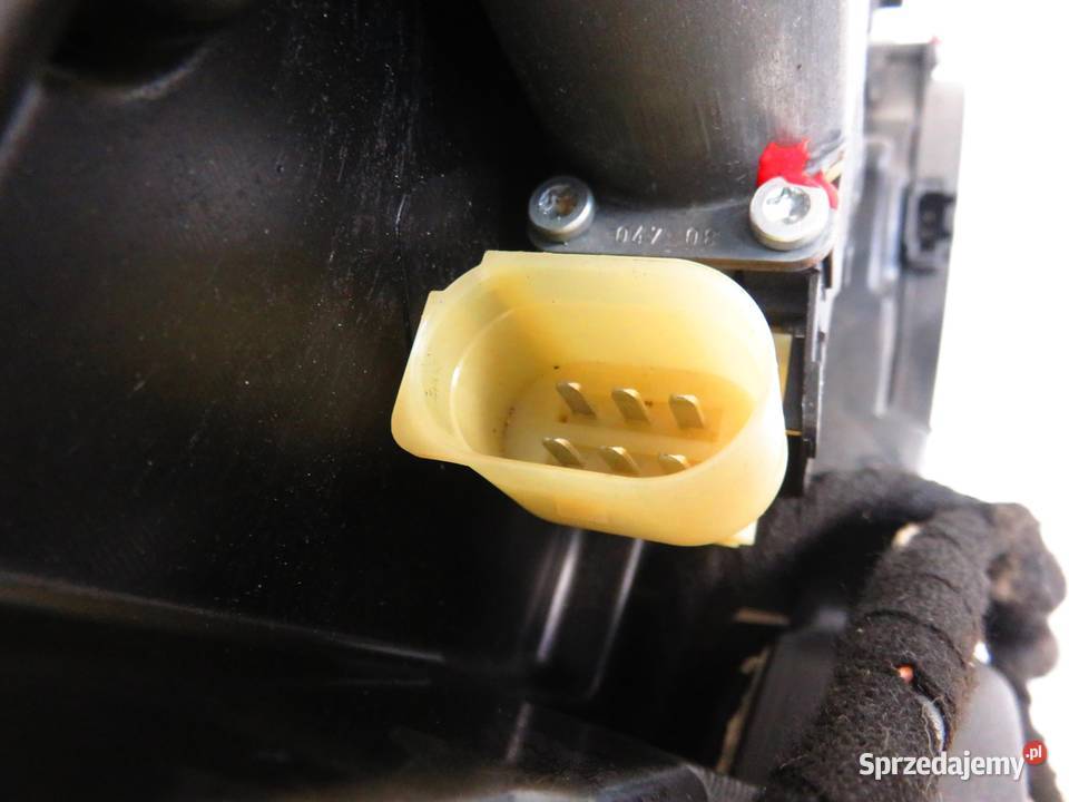 PODNOŚNIK SZYBY LEWY PRZEDNI MINI R56 8820011