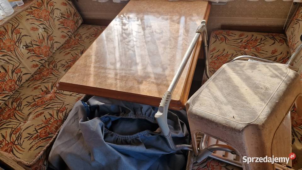 Przyczepa kempingowa czteroosobowa Lux Namysłów