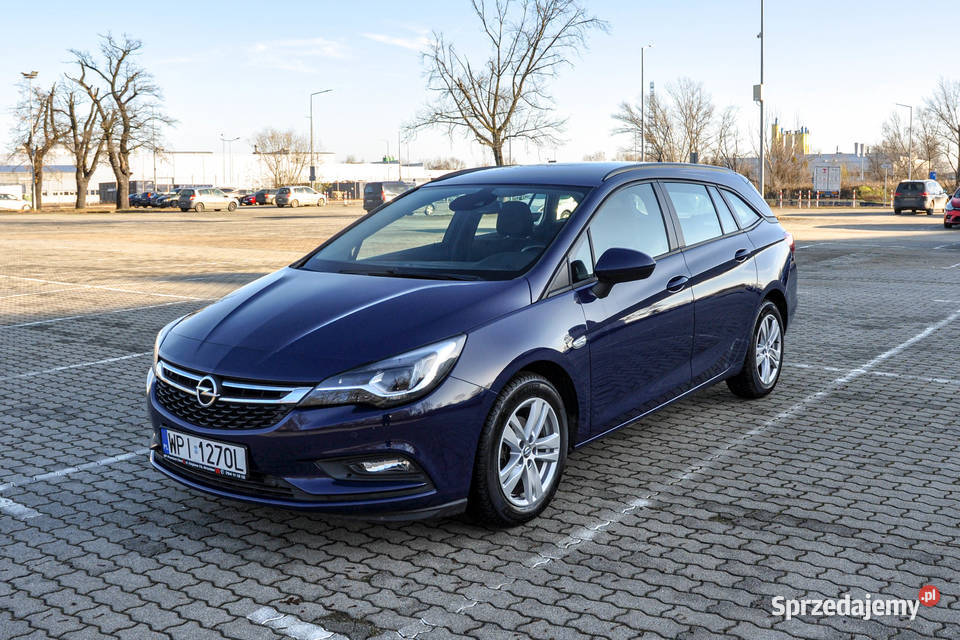 Opel Astra 16CDTI Bezwypadkowa 2017 r Rok produkcji 2017 dolnośląskie Wrocław sprzedam