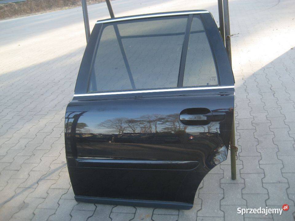 volvo xc90 lift 0714r drzwi tył lewe czarne kod Rakoniewice sprzedam