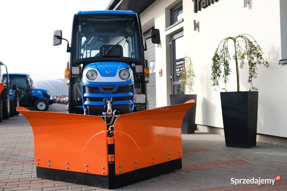 LS Tractor XJ25 MEC 4x4 244 CAB pług do śniegu Napęd 4x4 Tajęcina sprzedam