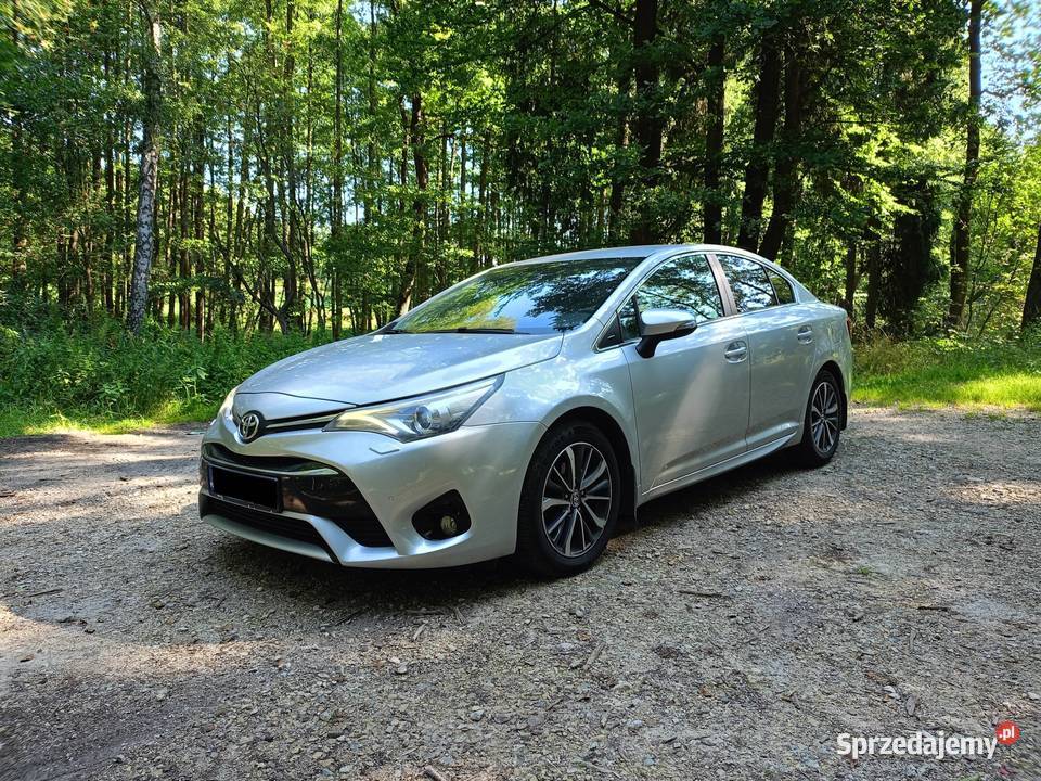 Toyota Avensis Zadbany Avensis z małym automatyczna