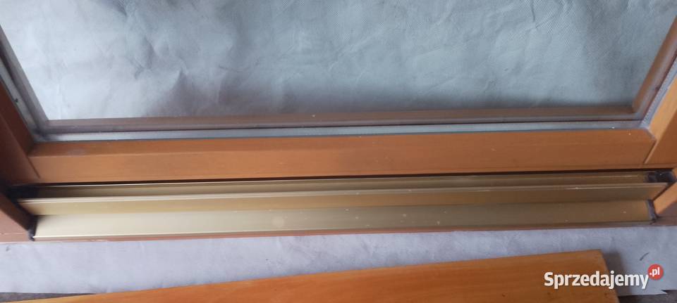 Okno drewno pcv parapet