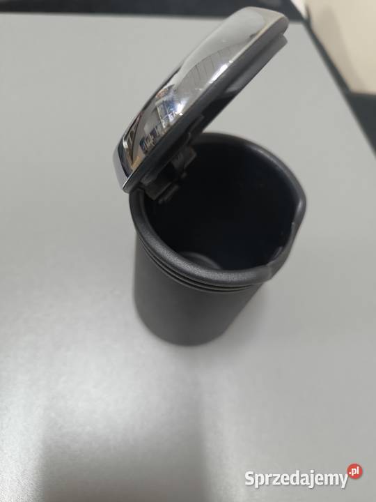 Popielniczka środkowego tunelu Opel Zafira Bydgoszcz