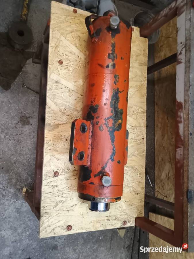 Siłownik hydrauliczny 35t prasa dwustronnego Stara Dąbrowa