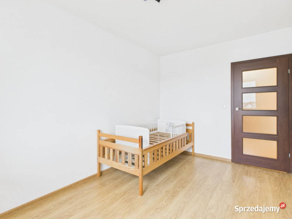 sprzedaży mieszkania Gdynia 7237m2 3 pokoje