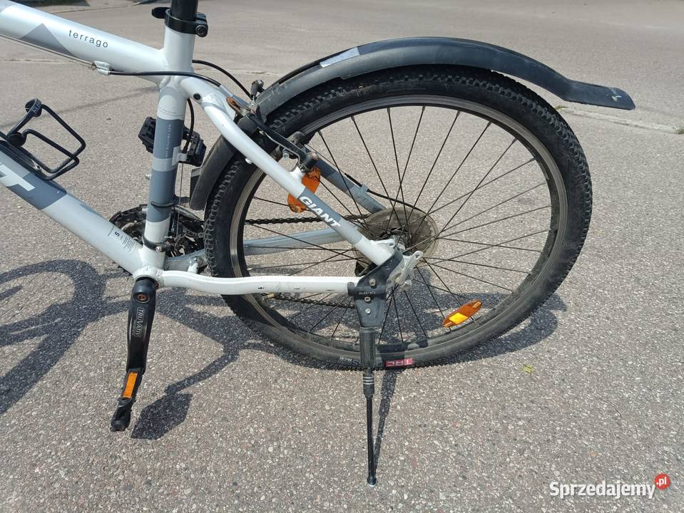 Sprzedam rower górski Giant Terrago rama S koła Borne Sulinowo