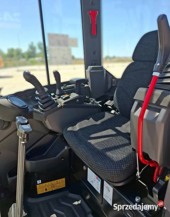 Minikoparka CASE CX19D Cesarzowice