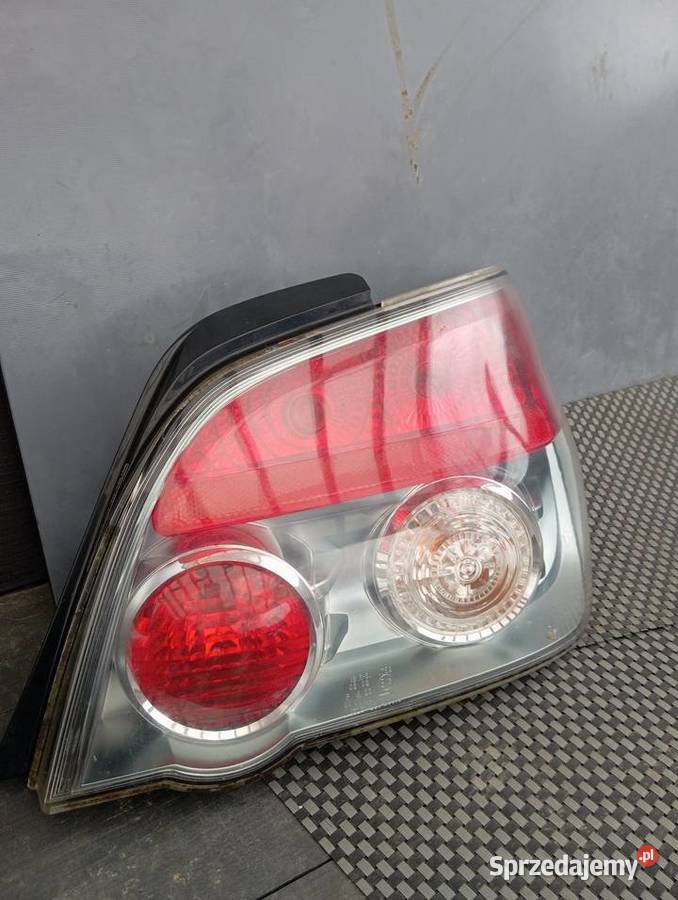 Lampy Subaru impreza hawkeye oryginał osobowe Wadowice