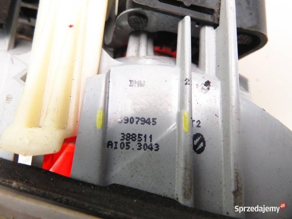 LAMPA LEWA TYLNA KLAPA BMW 3 E46 6907945 6907937 sprzedam