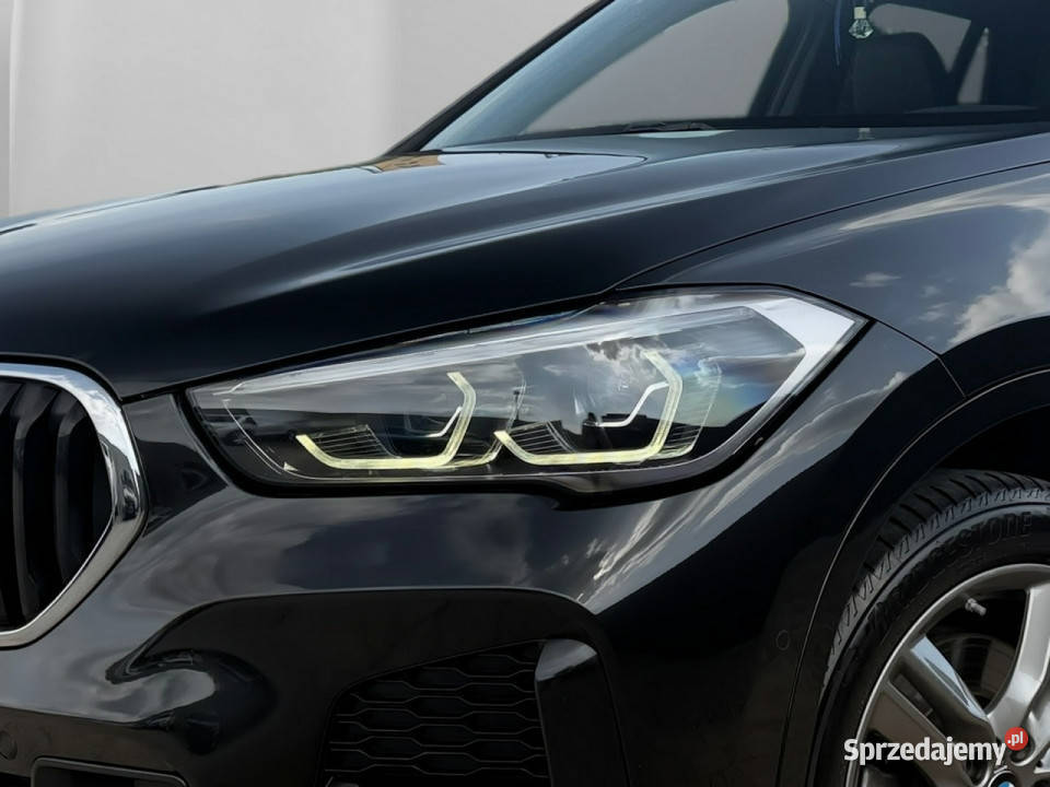 BMW X1 FUL LED 4x4 ELKLAPA head up kamera SKÓRA elektrycznie ustawiane fotele Otmuchów