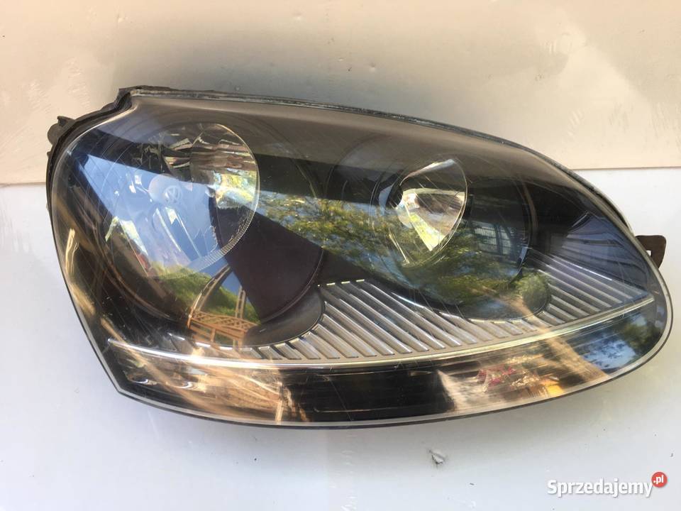 VW GOLF 5 PRAWA LAMPA PRZÓD sprzedam