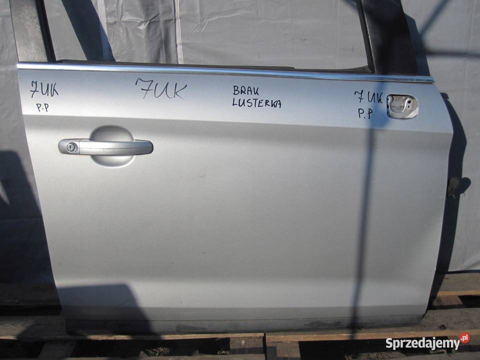 FORD KUGA MK1 I 10r drzwi prawe przód