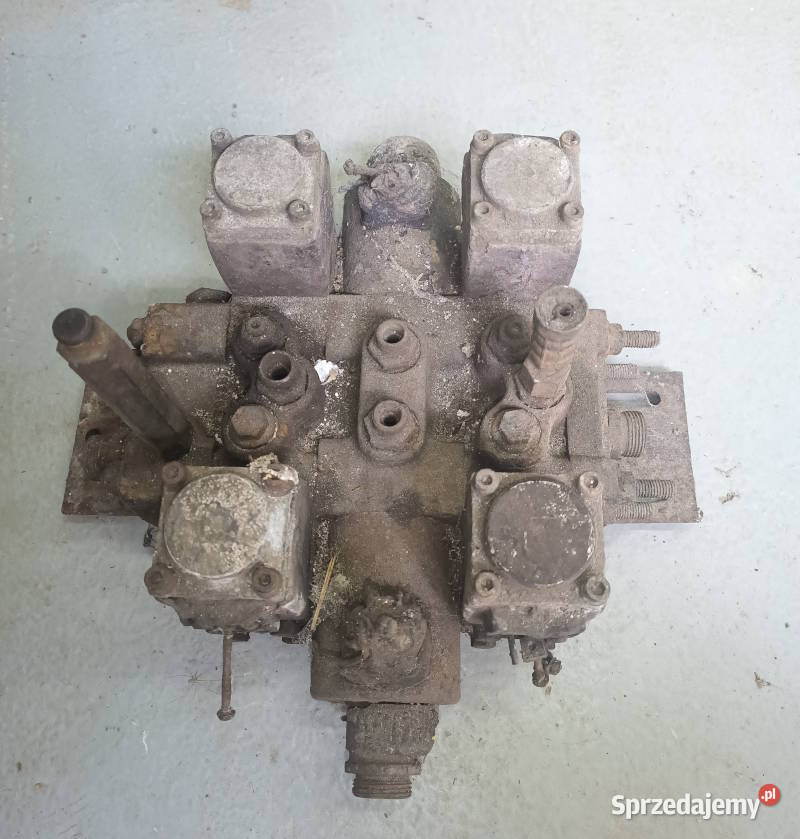 ROZDZIELACZ HYDRAULICZNY DO KOMBAJNÓW CLAAS lubelskie Lublin