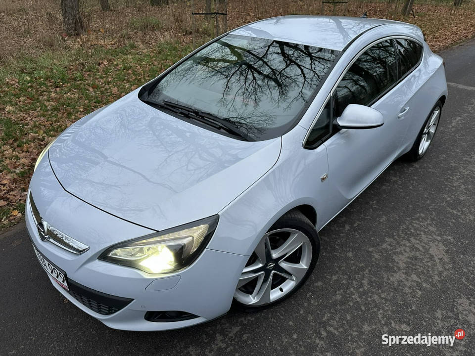 Opel Astra GTC 20 CDTI 165 Navi BiXenon Led Alu kujawsko-pomorskie Józefkowo