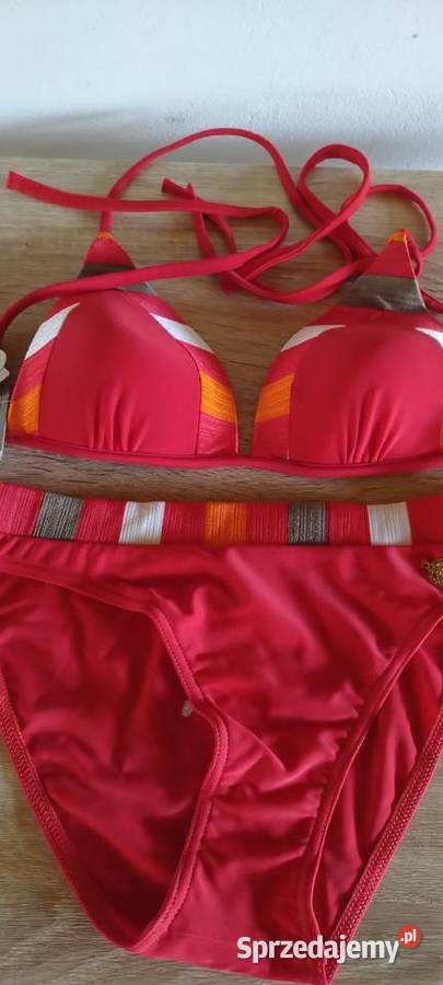 Strój kąpielowy w kolorze czerwonym Firmy SELF Inna marka Stroje kąpielowe Lublin