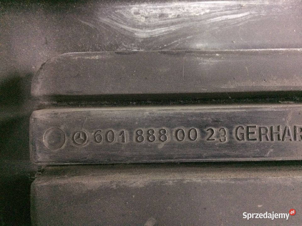 Atrapa Maska Grill Mercedes 207 308 410 Maszewo sprzedam