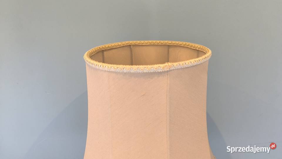 Piękna unikalna lampa mosiężna marmur