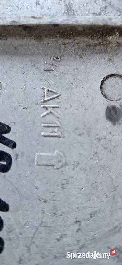 OryginałDekielek pokrywa iskrownika do ZMD WSK Barlinek sprzedam