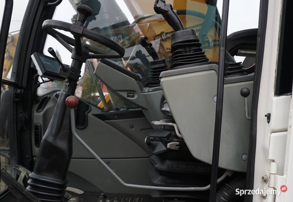 Koparka kołowa Liebherr A918 2015 świętokrzyskie