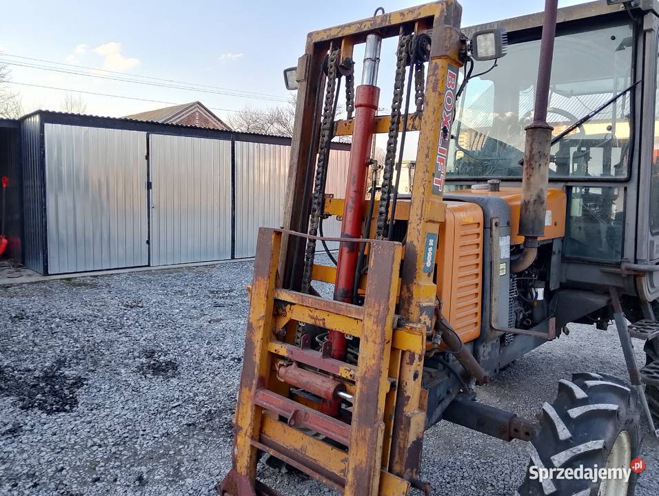 Maszt z przesuwem bocznym do ciągnika Turobin