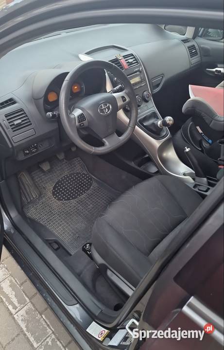 Toyota Auris 2013 r Salon Polska Łomża