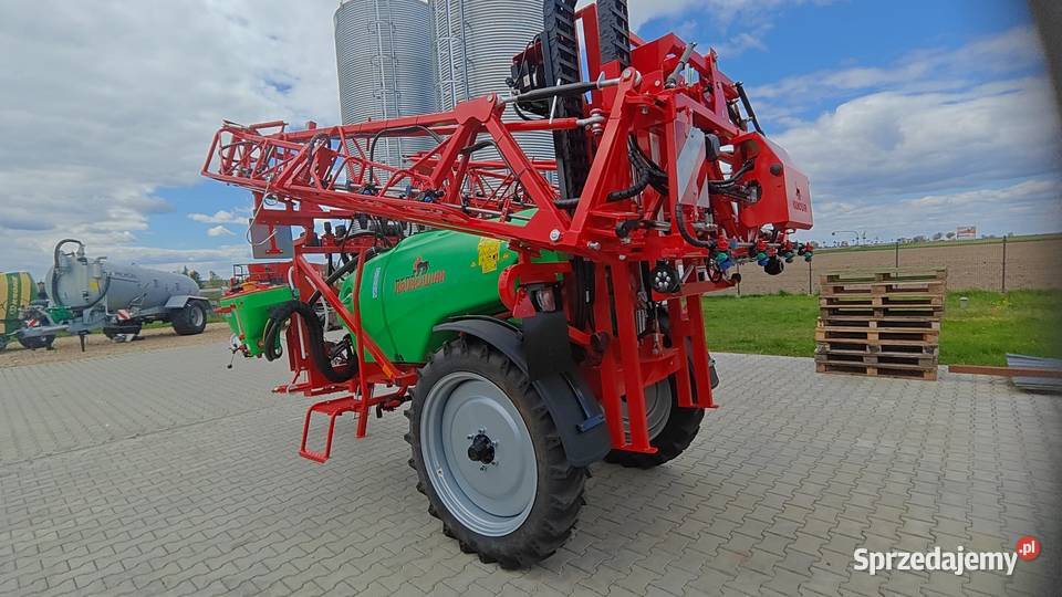 Opryskiwacz polowy KRUKOWIAK 1500 PHN ciągany Piotrków Trybunalski