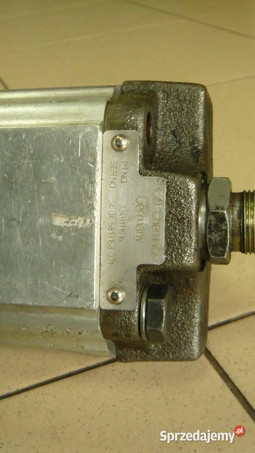 Pompa hydrauliczna CAT 512 Rok produkcji 2022