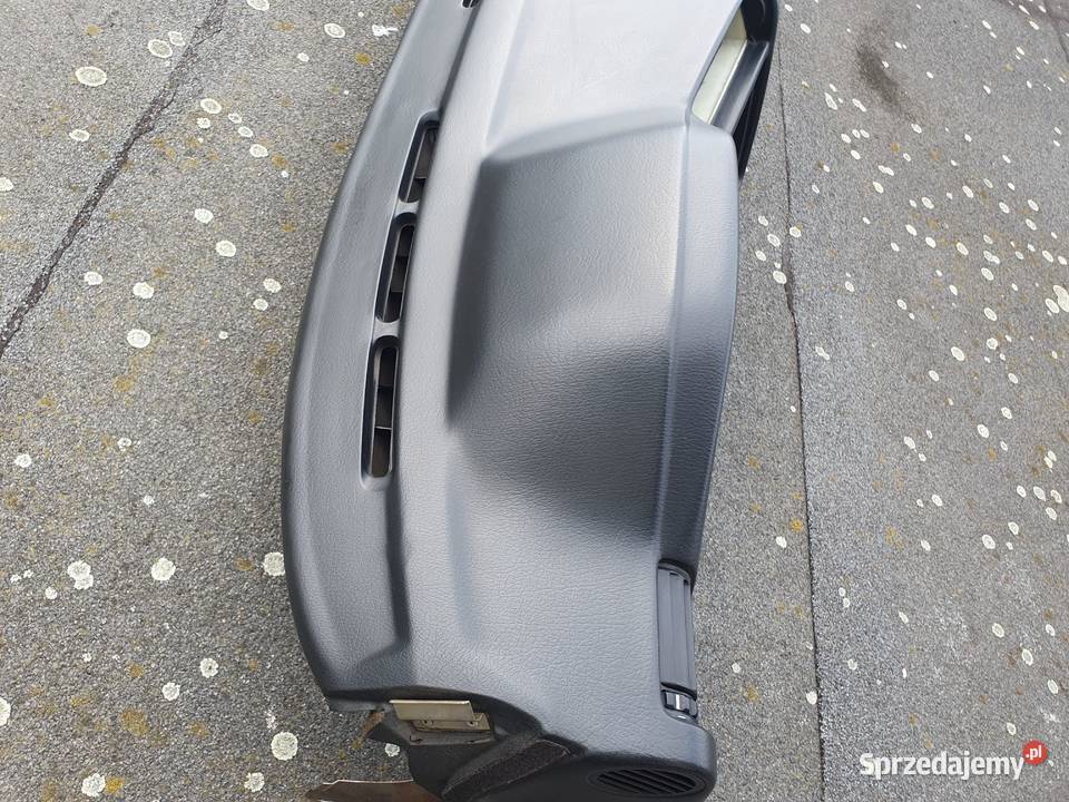 Bmw e30 deska rozdzielcza kokpit tapicerka Ładna Słupca