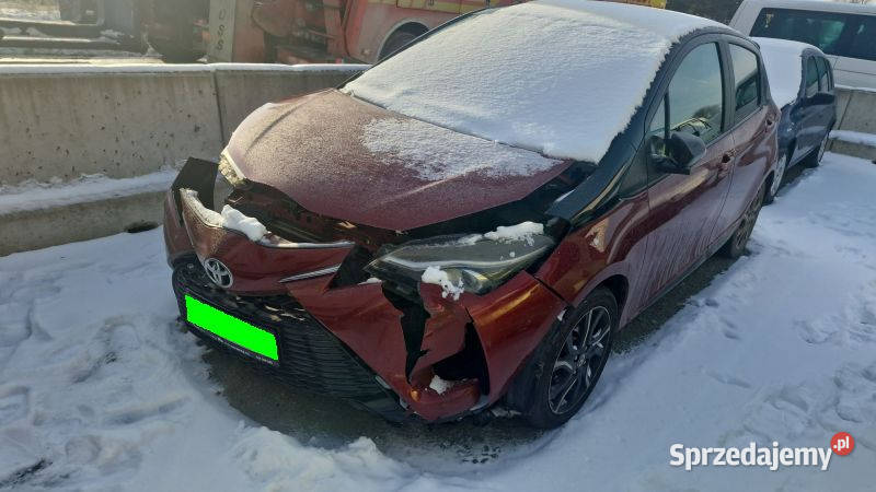 Toyota yaris 72017 15benzyna111 101000 Motoryzacja