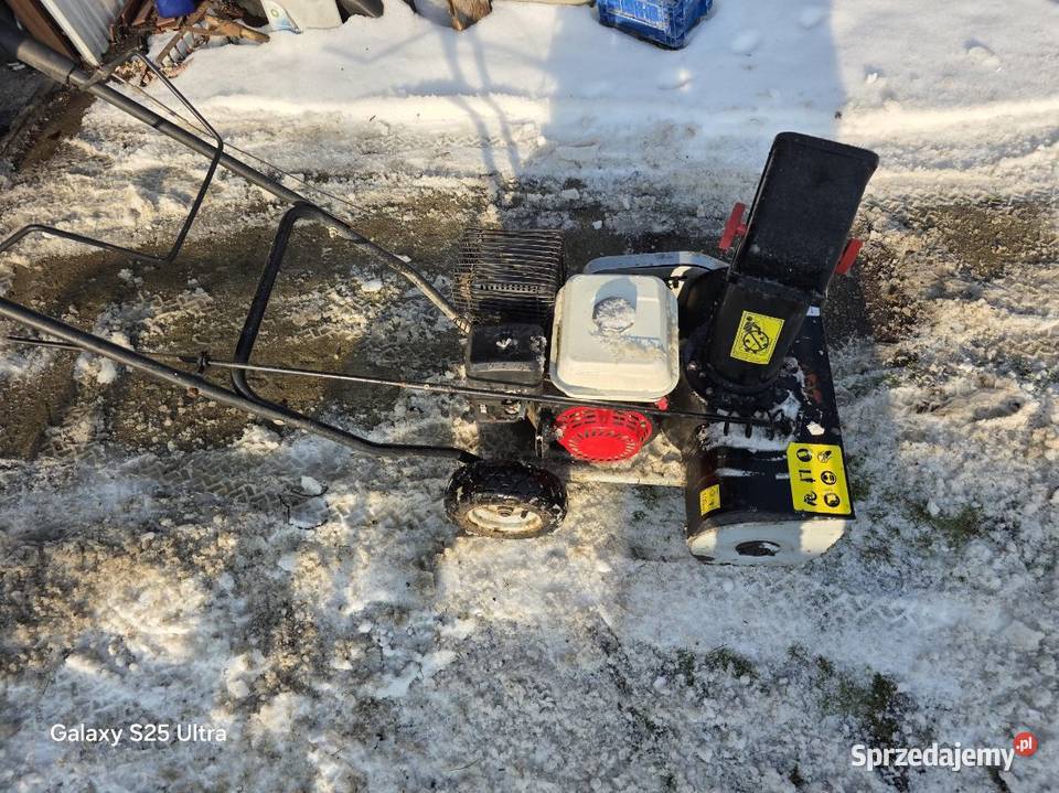 Odśnieżarka spalinowa Wojkowice