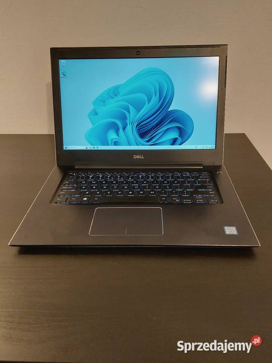 Laptop Dell Vostro 5471 14 i58250U 16gb RAM 256