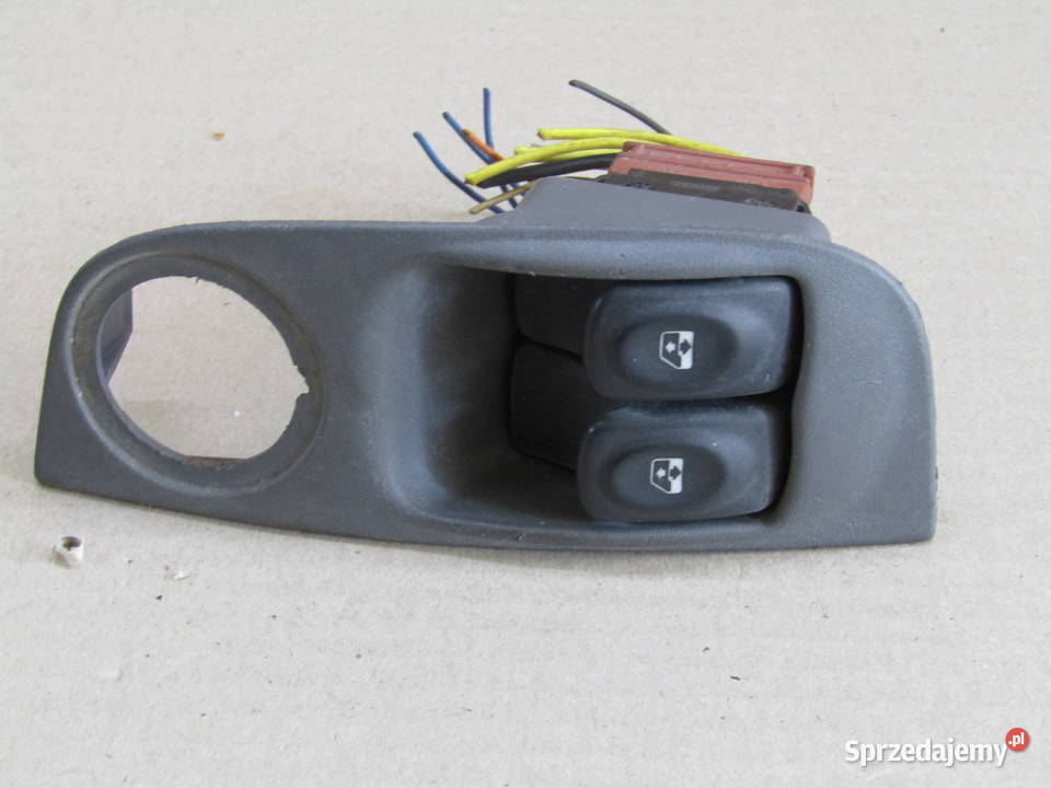 PANEL STEROWANIA SZYBAMI RENAULT MEGANE I osobowe Mysłaków sprzedam