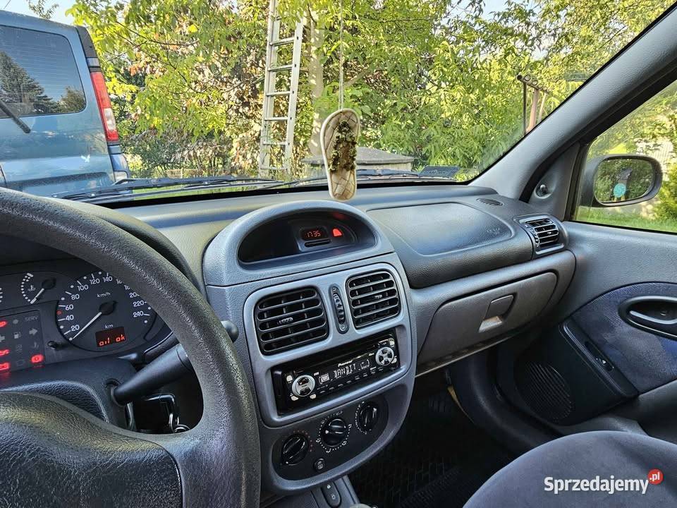 Renault Clio II Rząska