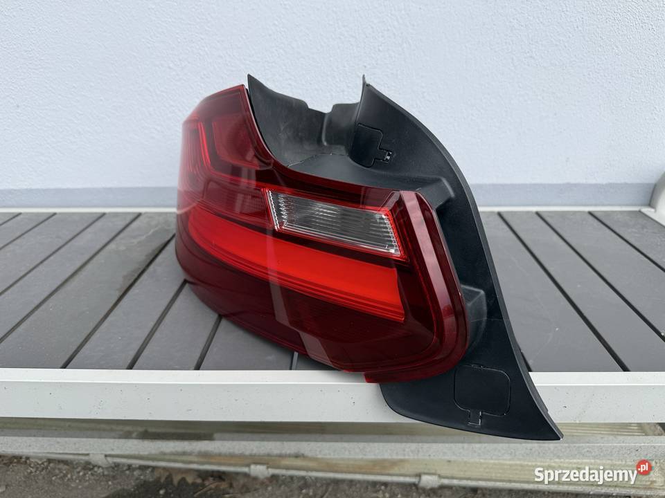 Lampa lewa tylna BMW F22 USA oryginał 7295427 osobowe Nadolice Małe sprzedam