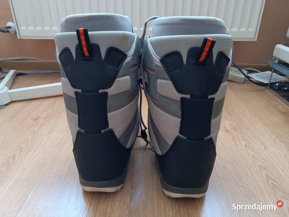 Buty męskie snowboardowe firmy BLATON rozmiar 42 Snowboard