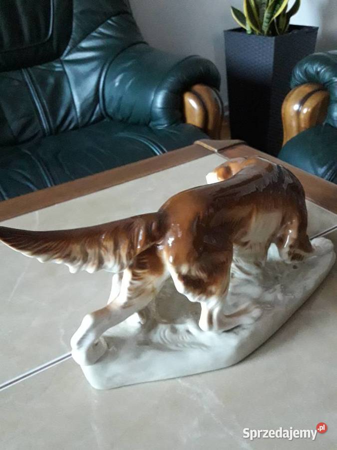 Królewski Royal Dux pies porcelanowy Janów Lubelski