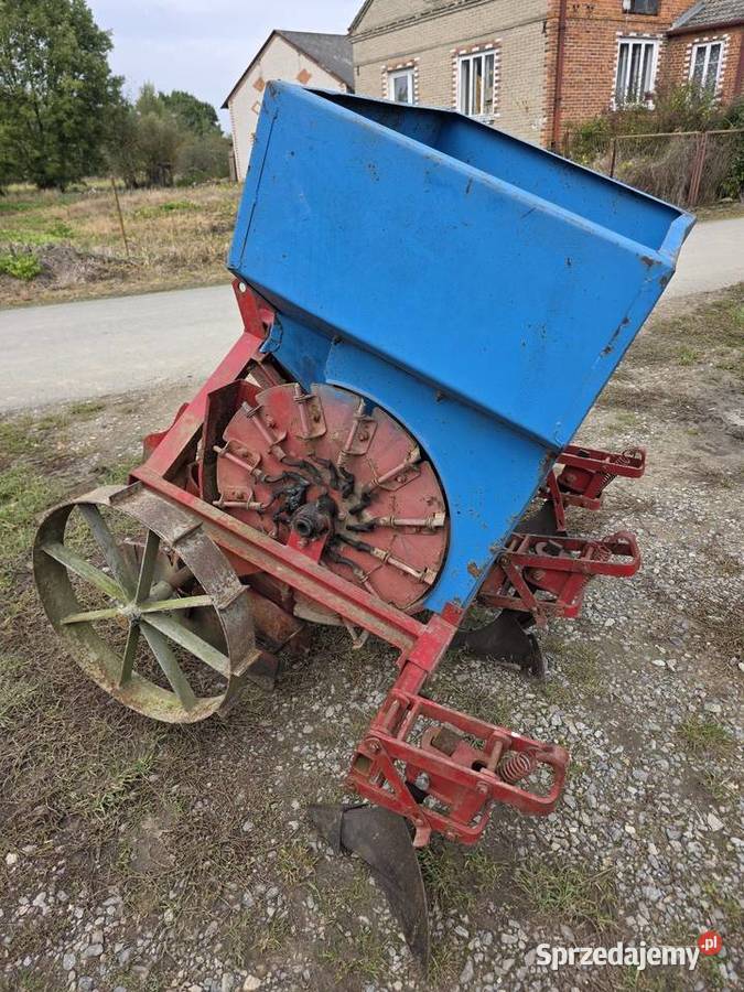 Sadzarka dwurzedowa polska automatyczna firma Samborzec