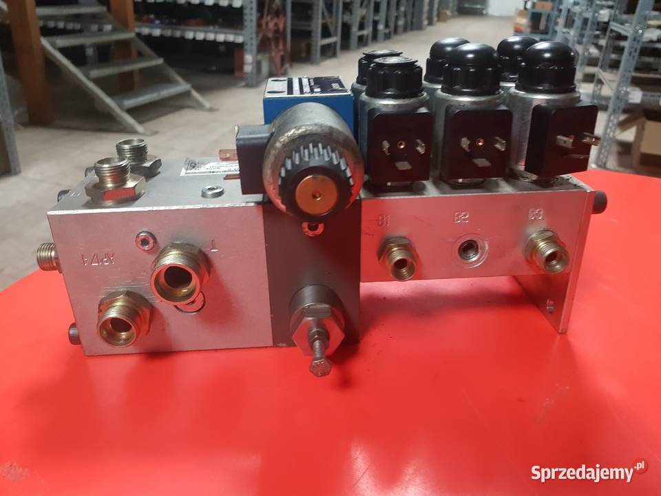 0952583000 Rozdzielacz BOSCH Sulechów