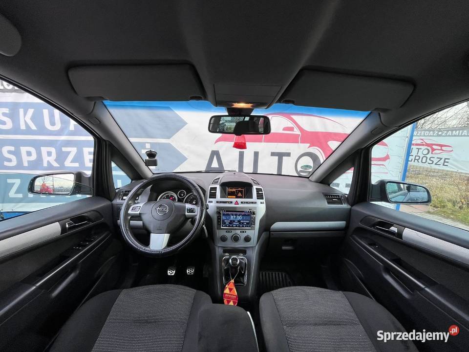 Opel Zafira 19 Diesel20067 OsobowyHAKRadio Zafira