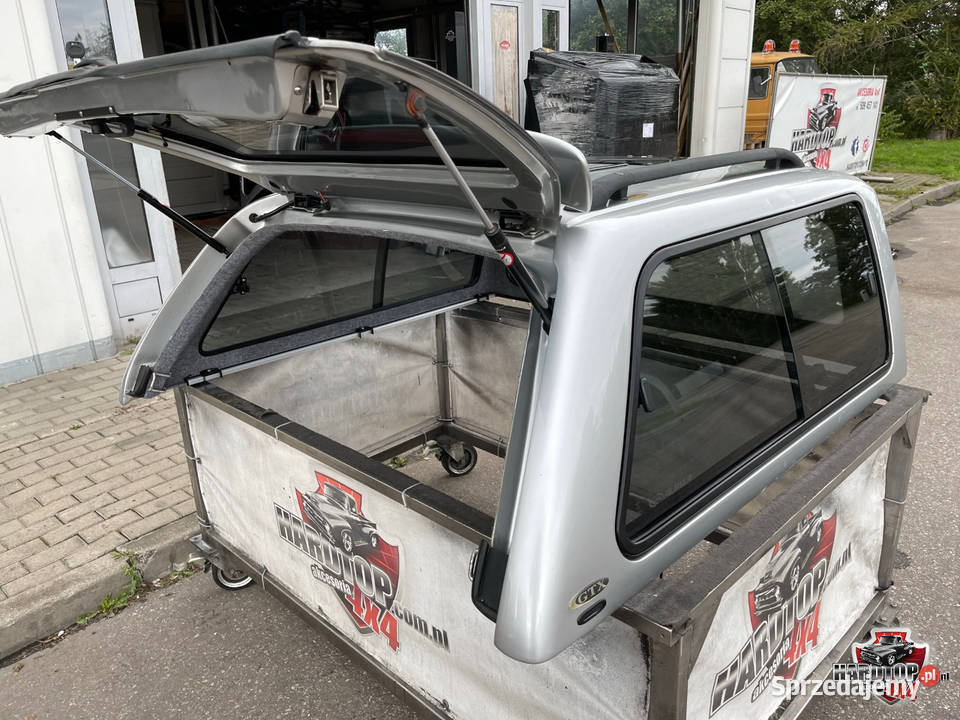 ZABUDOWA Nissan Navara D22 95 alpha PICKUP Pasłęk