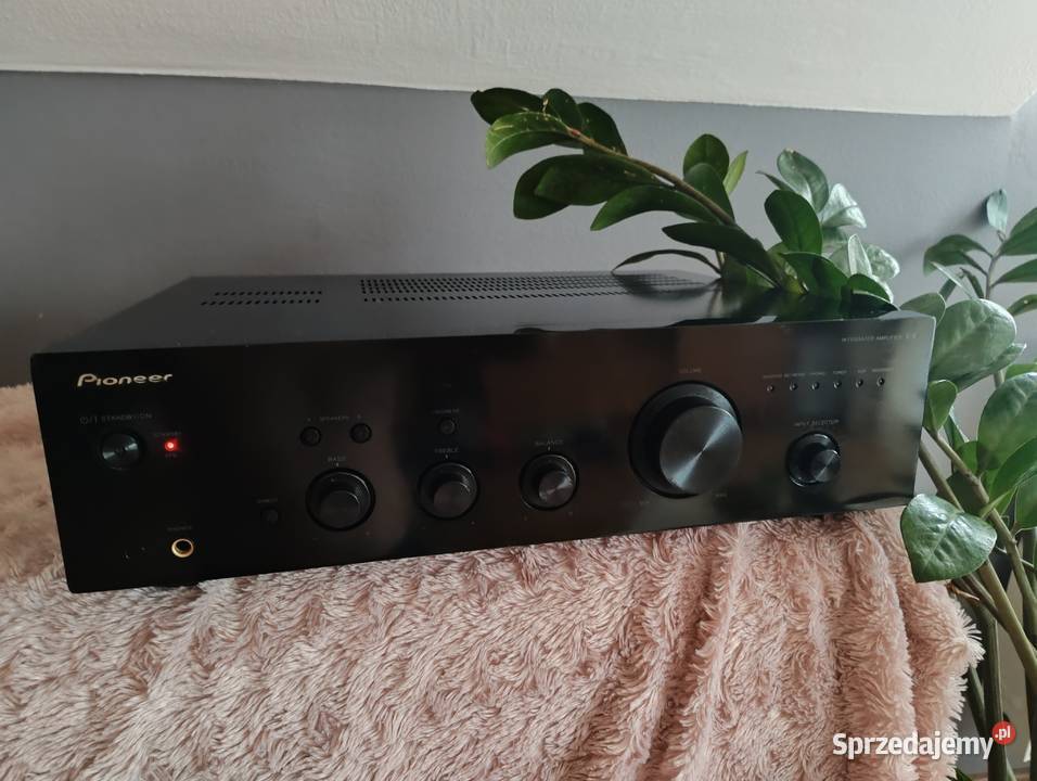Wzmacniacz Pioneer a 10 k Trzebuska