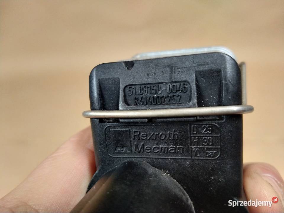 MAN TGA TGX TGS SIŁOWNIK KLAPY EGR 51081500046 ciężarowe Kargowa sprzedam