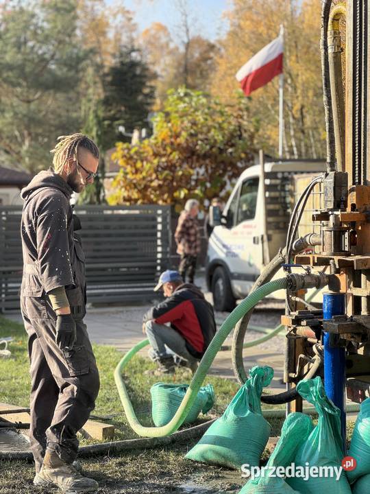 Wiercenie studni Piaseczno100 z przyłączem do