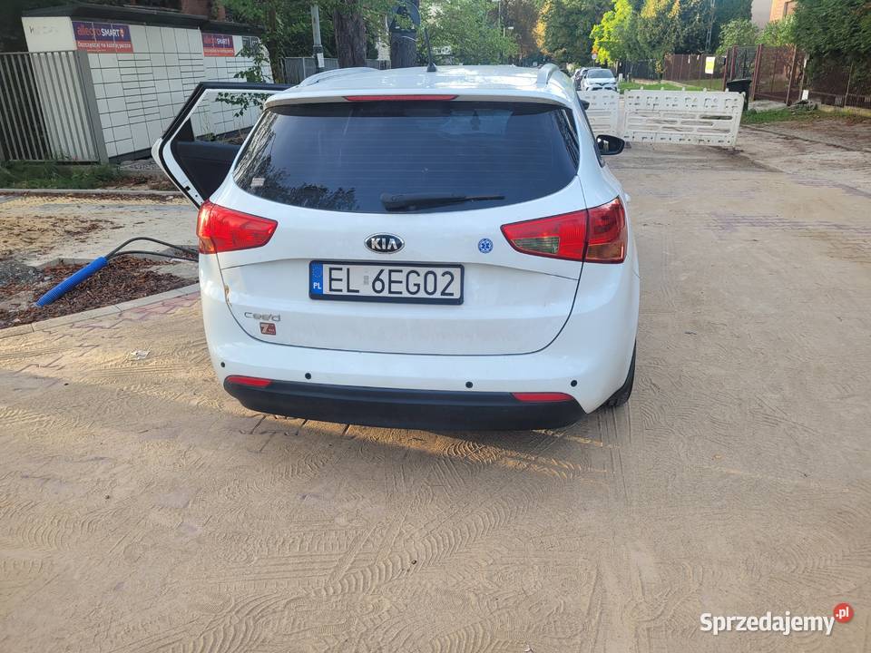 Kia ceed 2015 r benzyna kombi biała Kia łódzkie Łódź