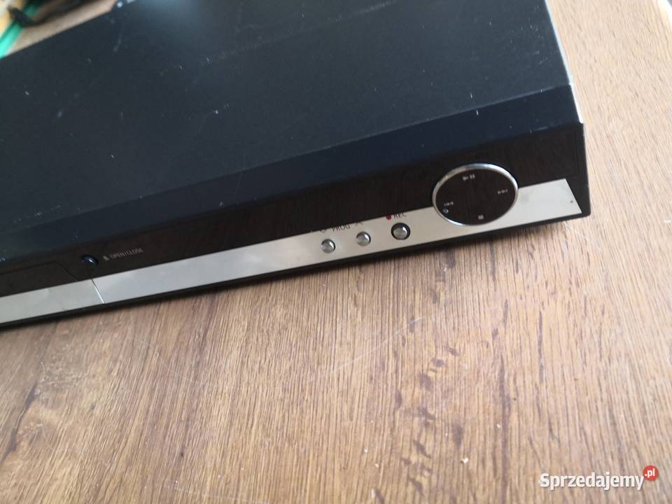 Nagrywarka Samsung DVDR136